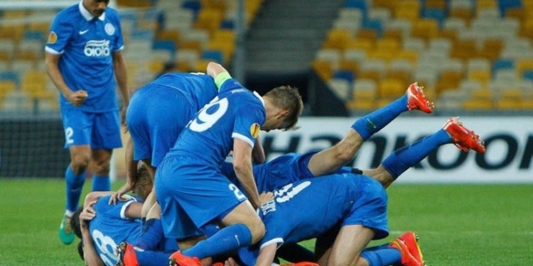 Долги «Днепра» составляют 23 миллиона евро, стадион и тренировочная база клуба выведены в собственность компании «Приват» – СМИ