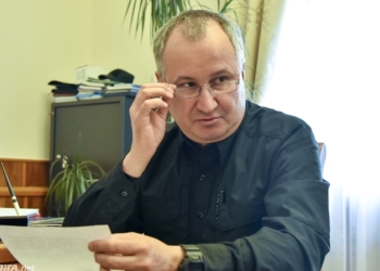 Глава СБУ: “Чаще всего с намеками обращаются ура-патриоты, кто в телевизоре очень любит Украину, а по сути — подонок”