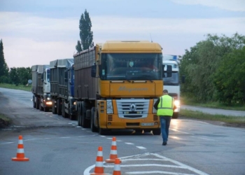 В очередной раз весовой комплекс на одной из автотрасс в Николаевской области водители вывели из строя