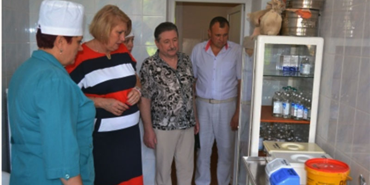 Николаевскую инфекционную больницу проверили на готовность к вспышке кишечной инфекции: запас лекарств на 30 человек