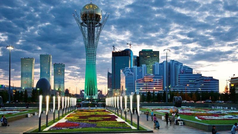 В Казахстані готові здавати житло росіянам. Але після відповіді на питання "Чий Крим" (ВІДЕО) 5