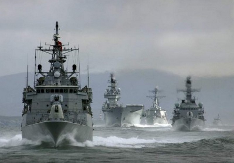 Два российских боевых корабля "потерялись" у берегов Великобритании 1