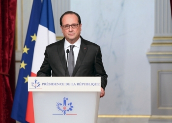 Олланд возложил ответственность за единство Евросоюза на Францию и Германию