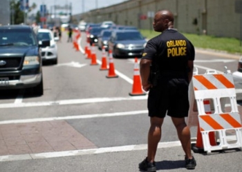 Машина врезалась в похоронную процессию жертв стрельбы в Орландо