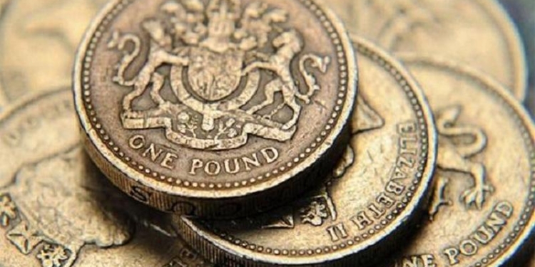 Британский фунт обвалился до 30-летнего минимума к доллару из-за результатов референдума Brexit