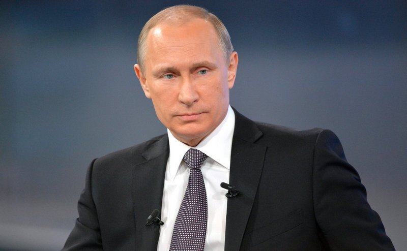 Путин одобрил закон РФ о запрете на денежные переводы в Украину 1