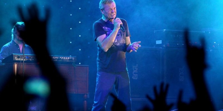 В Грузии священники сорвали фестиваль рок-музыки