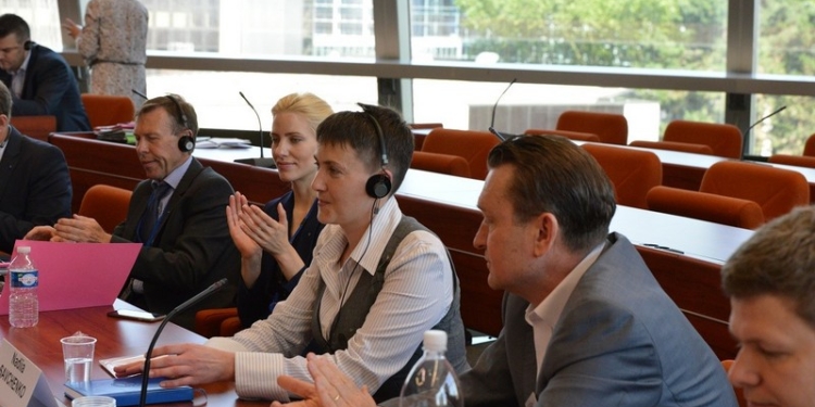 Савченко в ПАСЕ: за похищения украинцев Путин должен ответить в суде