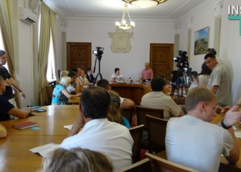 Николаевские предприниматели вновь не смогли договориться и отложили создание своего совета до сентября