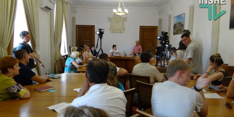 Николаевские предприниматели вновь не смогли договориться и отложили создание своего совета до сентября