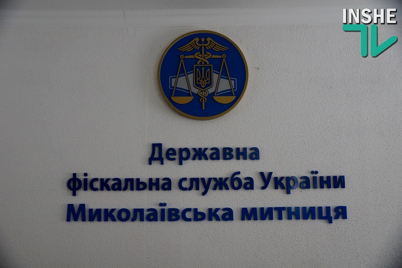 Представитель «Роскосметики» пытался провезти через Николаевскую таможню по поддельным документам 45 кг чесночного масла 1