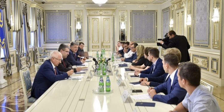 У украинской IТ-индустрии значительные перспективы развития – Президент встретился с лидерами успешных украинских стартапов