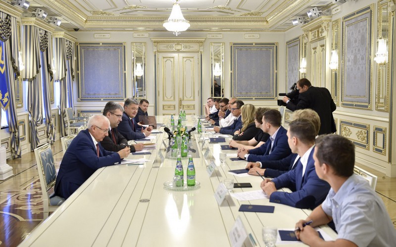 У украинской IТ-индустрии значительные перспективы развития - Президент встретился с лидерами успешных украинских стартапов 1