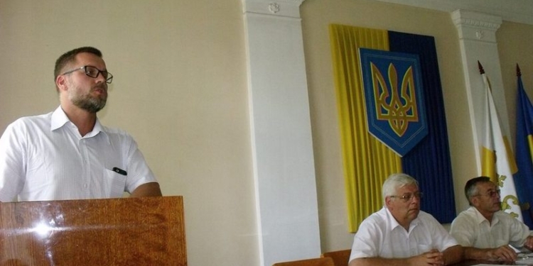 Казанковский райсовет обратился в Фонд госимущества – депутаты не могут понять, зачем менять директора ГП «Владимирское», сохранившего предприятие