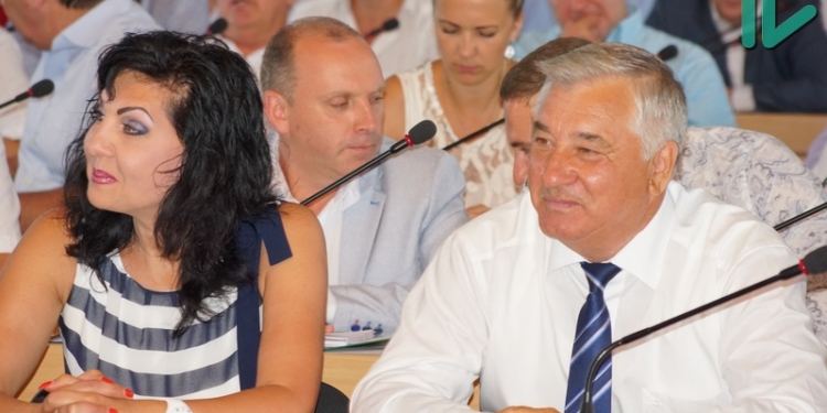 Приколы нашего городка: секретарем Николаевского горсовета может стать Почетный гражданин Анатолий Дюмин?