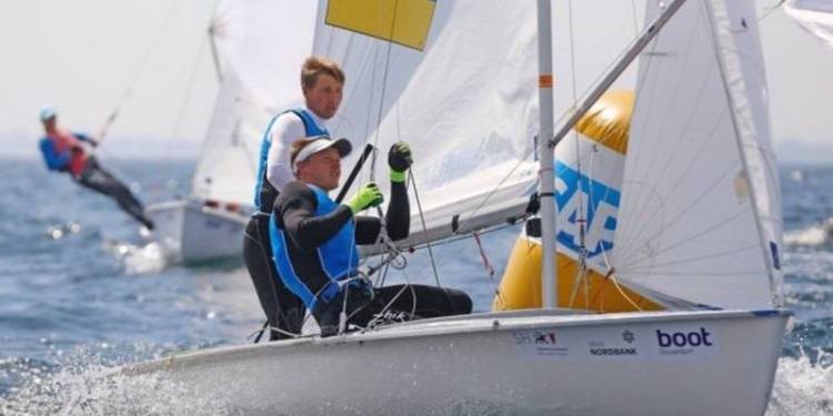 Николаевец Мацуев и киевлянин Швец взяли «бронзу» на этапе Кубка Европы по парусному спорту