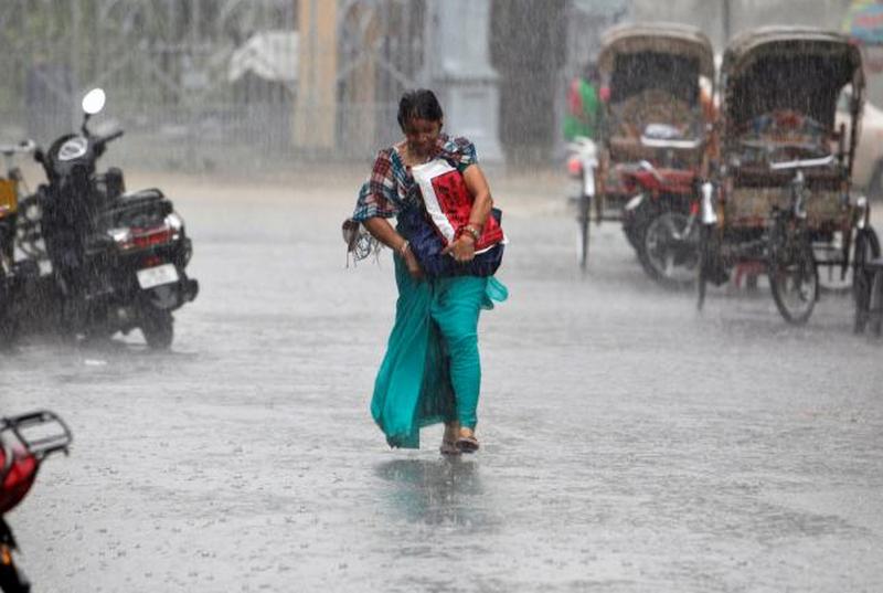 В Индии из-за сильных дождей и молний погибло более 40 человек 1