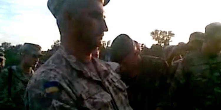 Несмотря на выводы Генштаба, бойцы 93-й бригады не хотят служить под началом уличенных в пьянстве офицеров