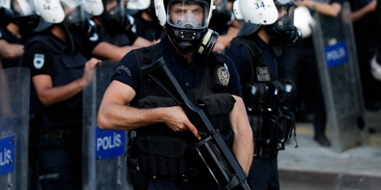 В Турции полиция получит тяжелое вооружение