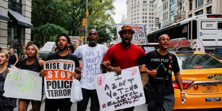 Количество погибших после перестрелки в Далласе полицейских возросло до пяти