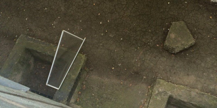 В Южноукраинске с 4 этажа выпал 3-летний ребенок