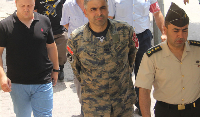 США отказались предоставить убежище мятежному турецкому генералу, командовавшему базой НАТО