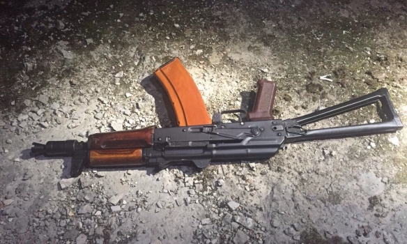 В МВД сообщили о покушении на Киву – его автомобиль обстреляли