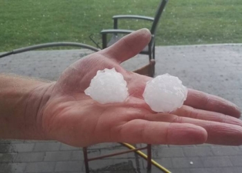 На Хмельницкую область вчера обрушился жуткий град