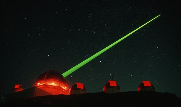 Информацию о человечестве запишут на резерный носитель и отправят в космос