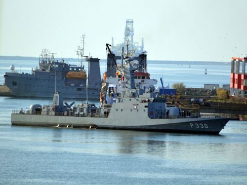 В Чёрном море начались учения НАТО