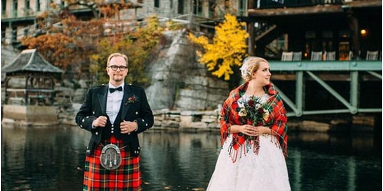 Не знаете, каким должно быть свадебное платье? Может быть, это вас вдохновит?