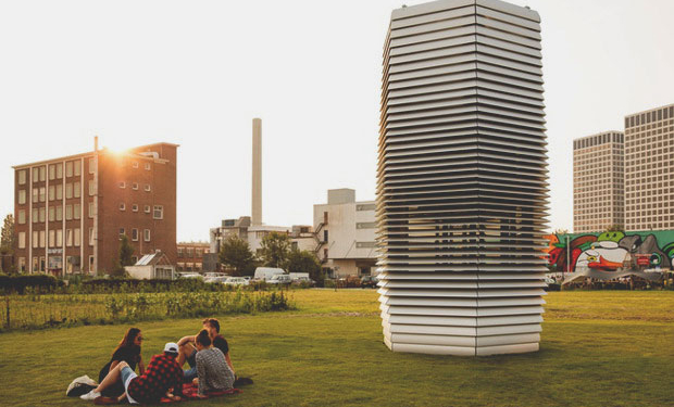 В Пекине начнет работать башня-воздухоочиститель. А из “добычи” сделают украшения