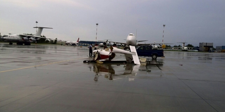 В Минском аэропорту столкнулись два самолета