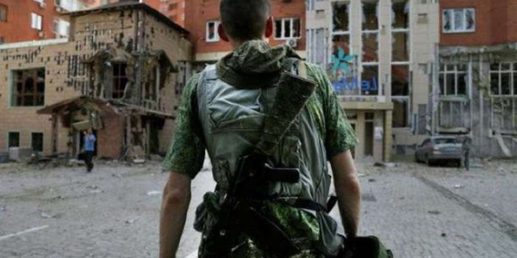 На Донбассе пограничники задержали российского боевика из батальона “Восток”