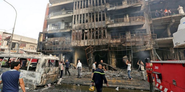 Руины после терактов в Багдаде с высоты птичьего полета