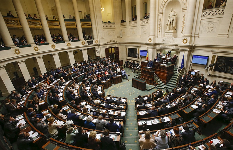 Бельгийский парламент рассмотрит вопрос об отмене санкций против РФ 1