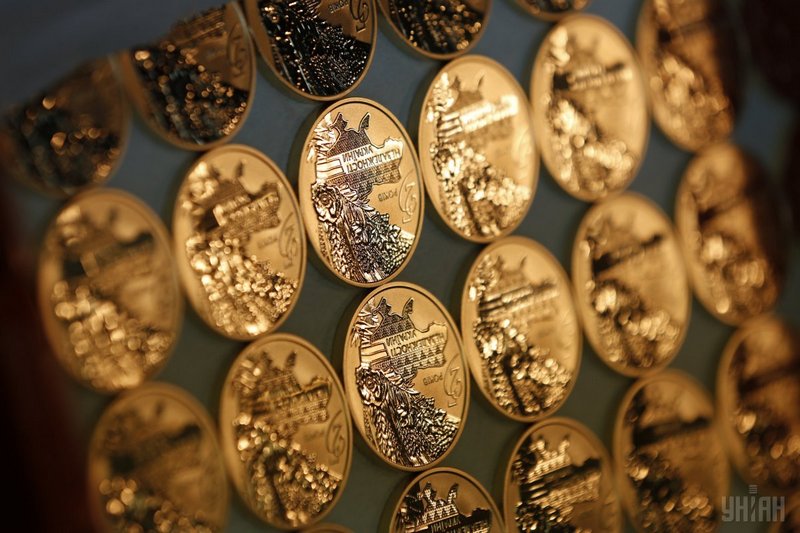 Монетный двор выпустит памятные монеты к 25-й годовщине независимости Украины 8