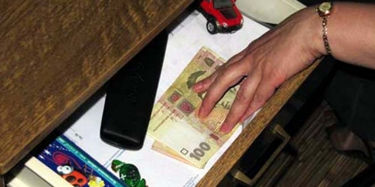 Теневой бюджет образования: в школах Николаева собирают с родителей учеников более 23 млн.грн