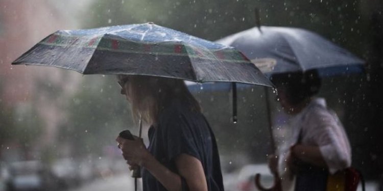 Синоптики предупреждают о грозах и шквалах в Украине 4 июля