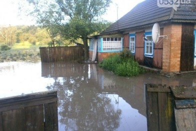Ураган в Полтавской области. Повреждены 280 домов