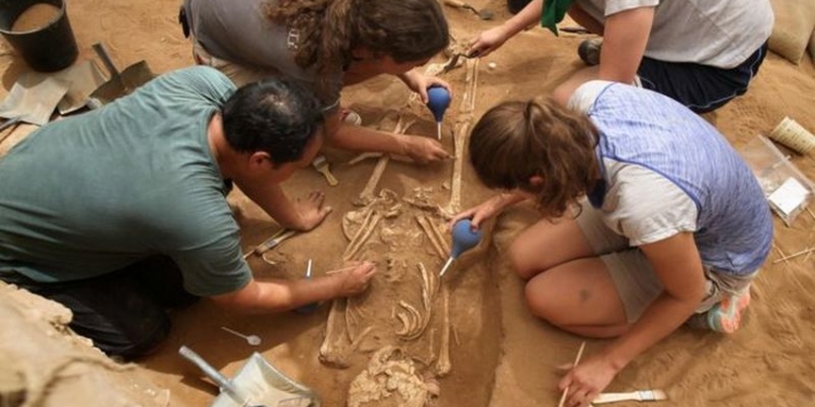 Археологи ещё три года назад впервые обнаружили кладбище древних филистимлян, но рассказали об этом только сейчас