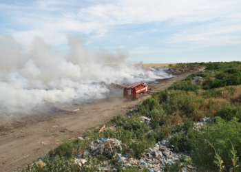 СБУ предупреждает о возможной техногенной ЧС  на мусорном полигоне возле Весняного