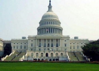 Возле в Вашингтоне возле Капитолия задержали трех человек с оружием