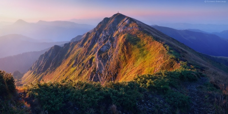 10 самых высоких вершин Украинских Карпат, которые стоит покорить