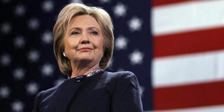 Хиллари Клинтон согласилась представлять Демократическую партию на выборах президента США