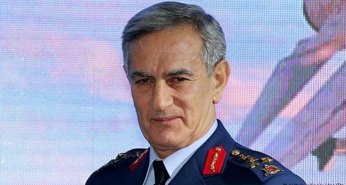 Анкара: Главарем путчистов был главком ВВС Турции