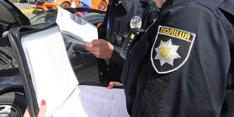 1101 уволенный милиционер оспаривает в суде результаты переаттестации