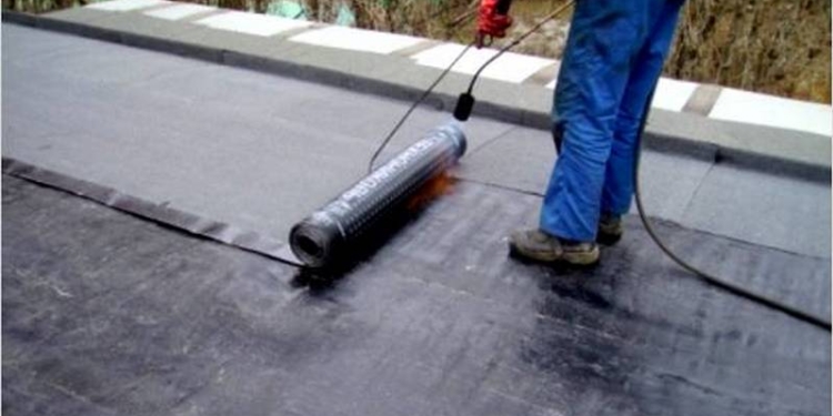 Ремонт крыши николаевской школы обойдётся в 2,5 млн.грн.