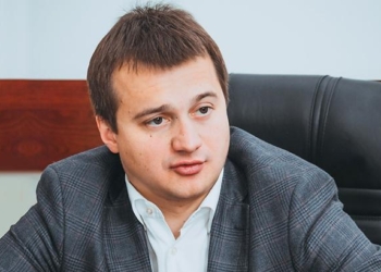 Еще один сигнал для президента. Почему партия Порошенко проиграла довыборы в Раду