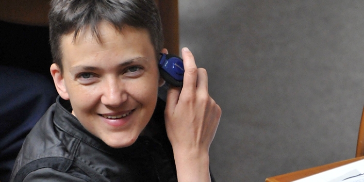 “Поставить по автоматчику на каждые двери” – Савченко о способе повысить эффективность работы Рады